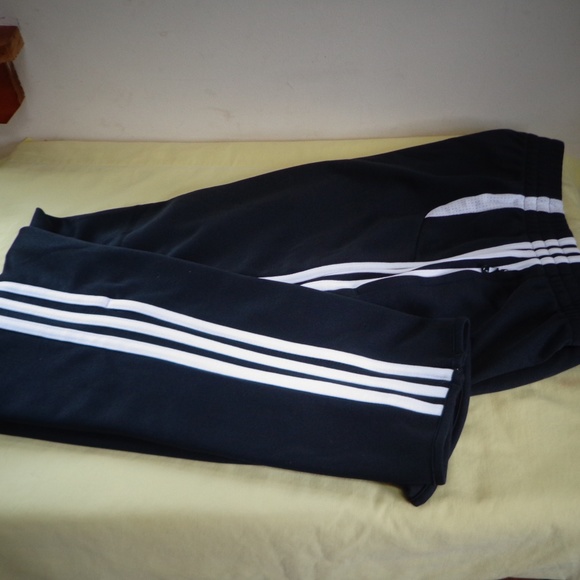 NWOT MAN'S ADIDAS CLIMACOOL ATHLETIC PANTS SZ L - Picture 6 of 8